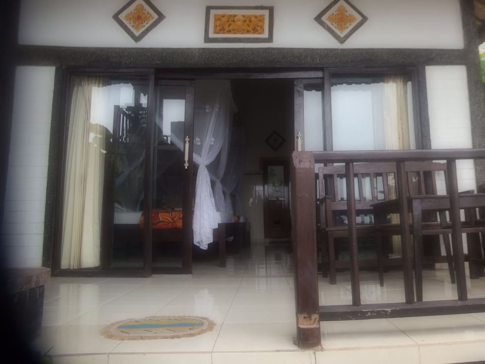 Bukit Indah Home Stay