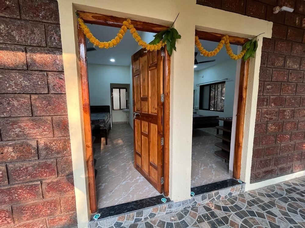 Green Breeze Resort