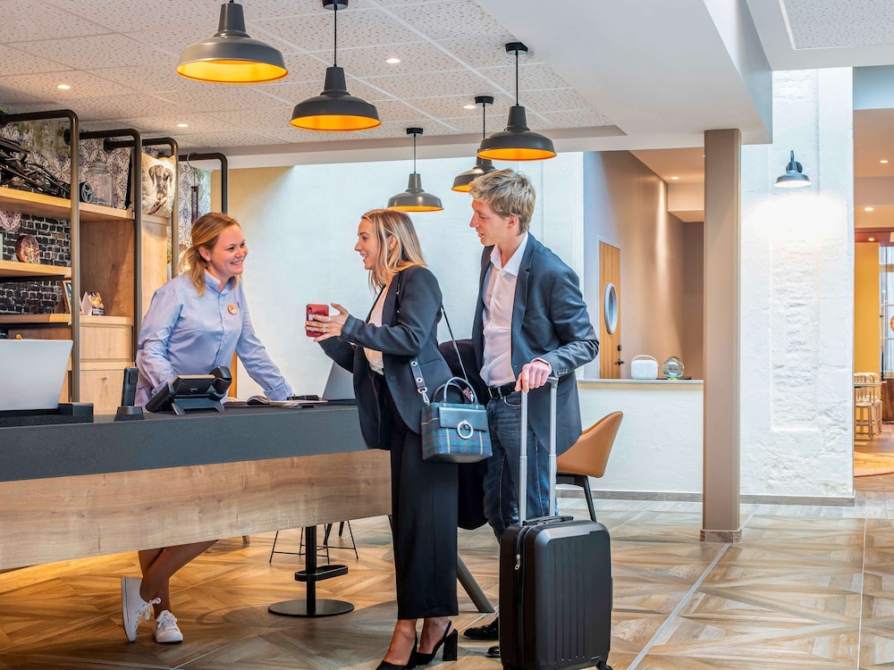 Hotel Aparthotel Adagio Lille Centre Grand Place - Image 1