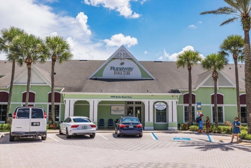 Two Bedroom Condo in Kissimmee near Disney 2 Condo