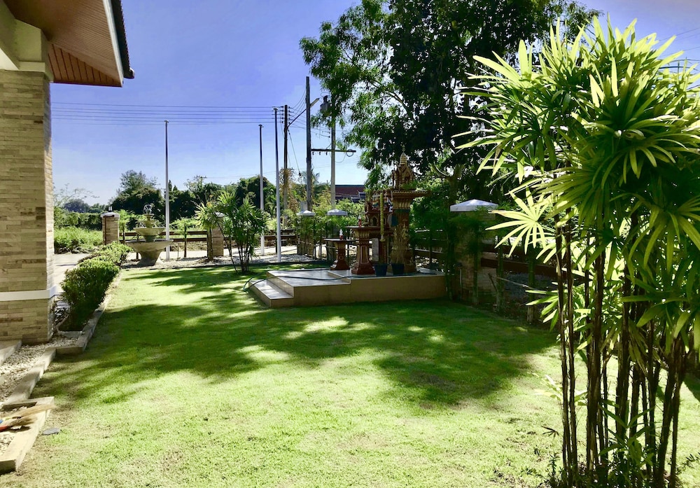 LPC Holiday Villa