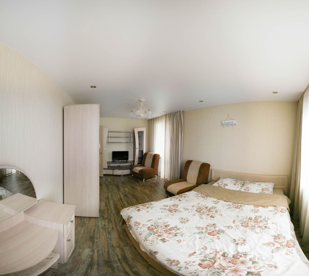 Apartment in the very center on Uborevicha 25A view 5