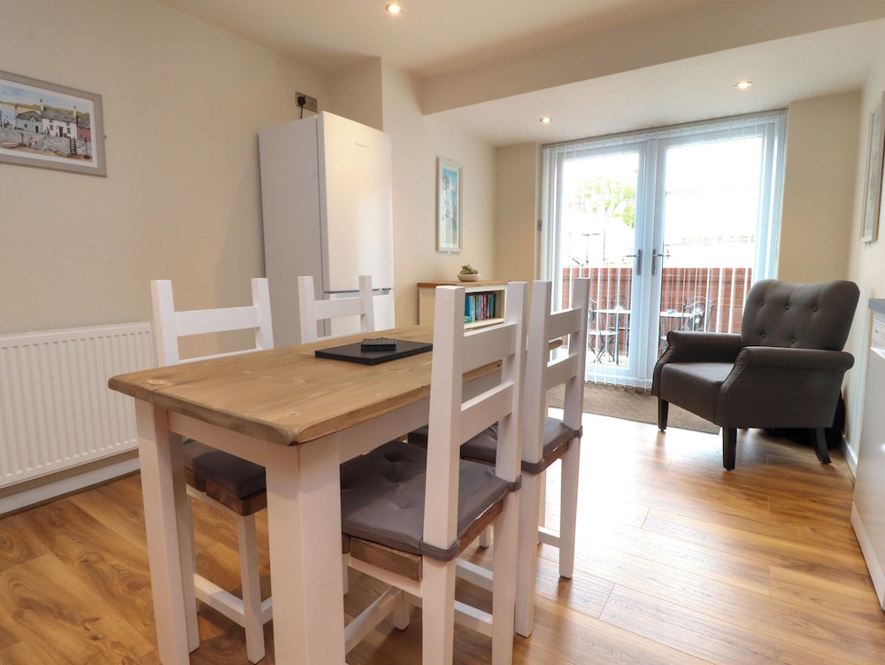 Flat 1, Sandridge Court