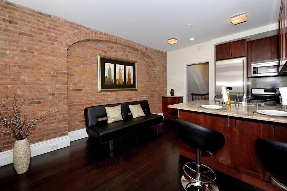 Market Rentals Downtown Apartments