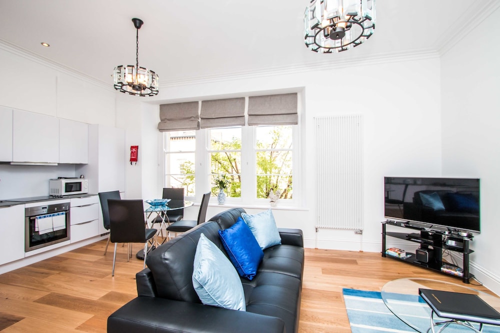 Your Stay Bristol Beaufort House