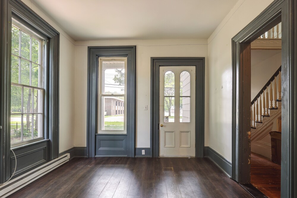 Walk to Town: Bath Apt Near Keuka Lake Wine Trail