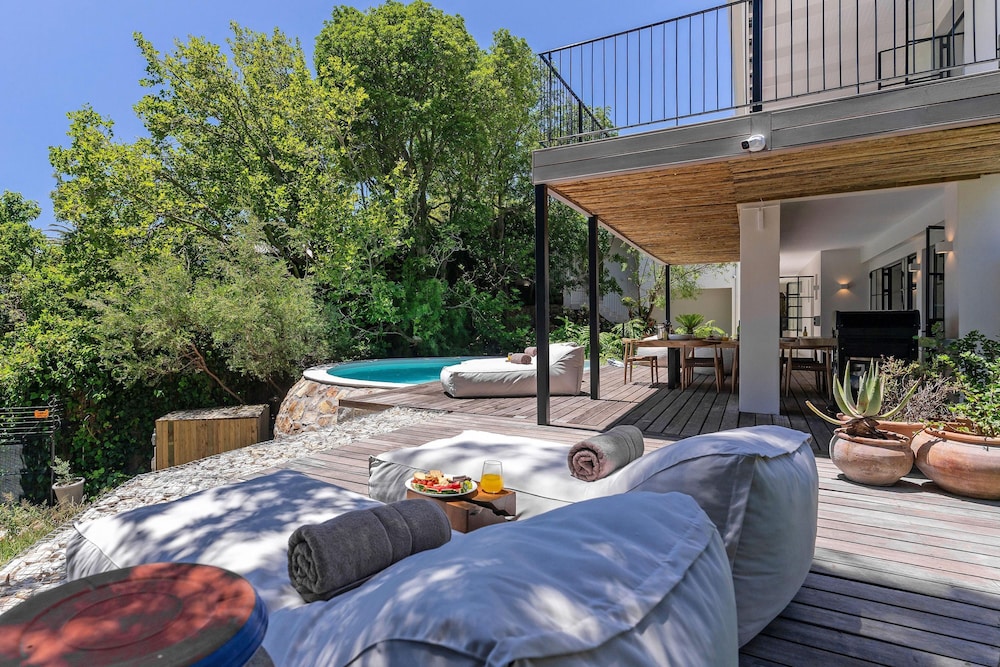 River 42 Camps Bay - Luxury Villa With Pool Stream