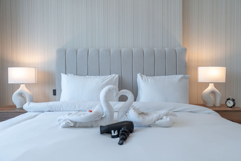 Stay in Studio City at Celia Residence Perfect for 2