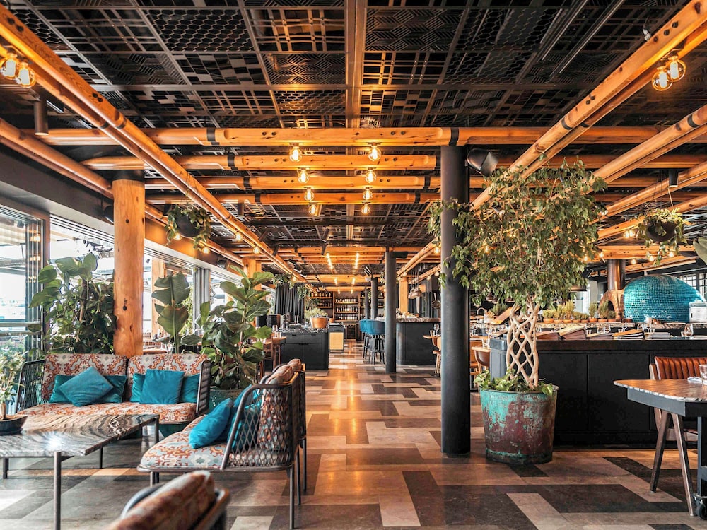 Novotel İstanbul Boğazı - Image 29