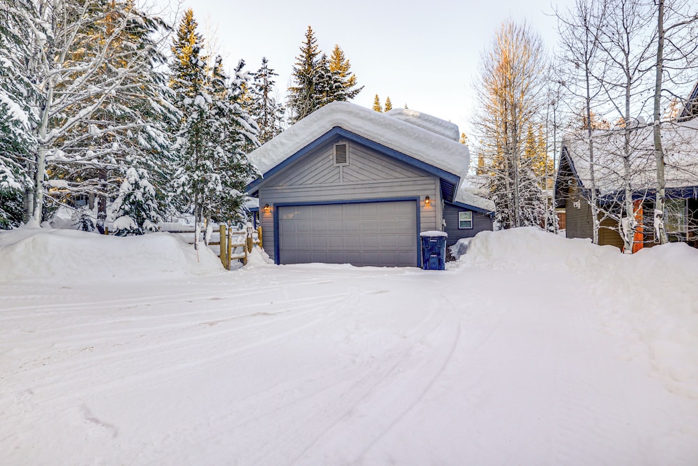 11 Mi to Brundage Mountain Resort: Mccall Home!