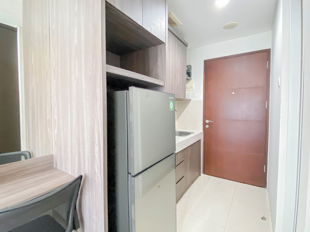 Brand New Studio Apartment at Springwood Residence
