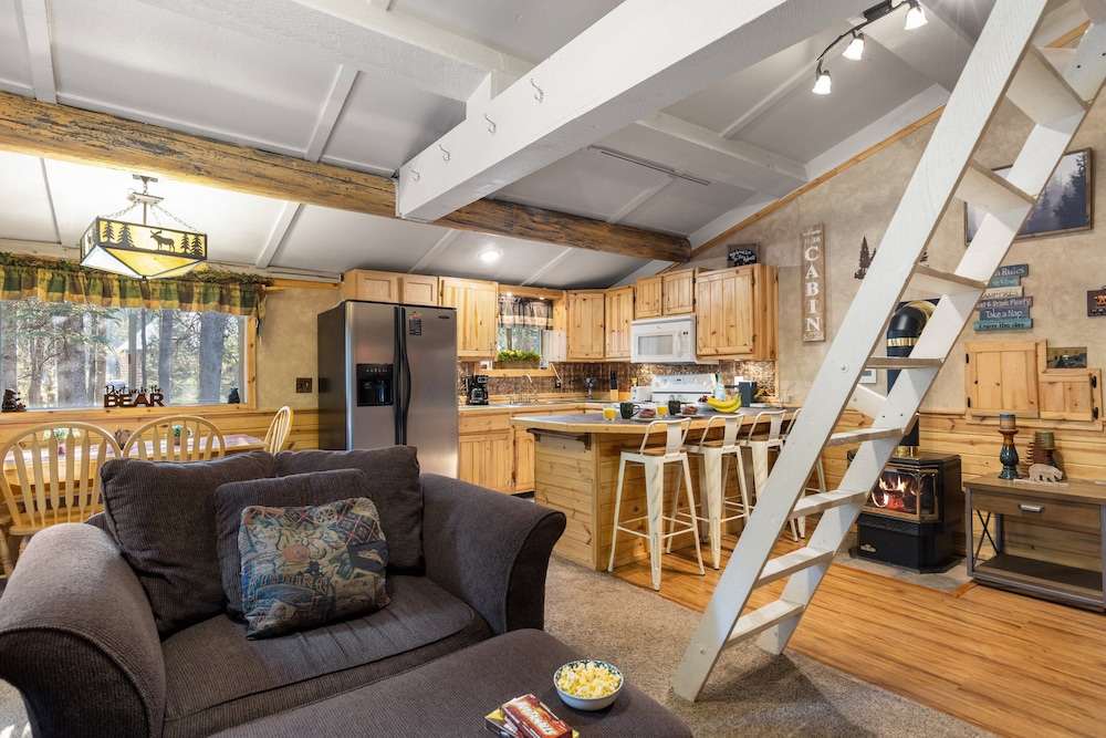 Hayloft Hollow