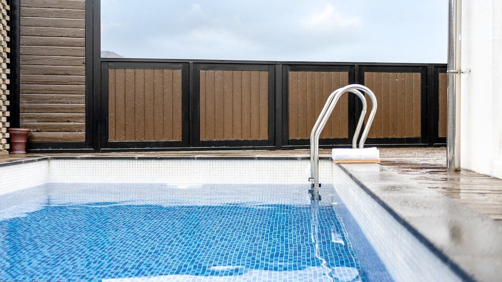 Buan Cordelia Pool Villa Pension