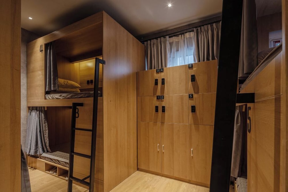 Iforest Youth Hotel - Nanjing Road Pedestrian Street Huanghe Road Store