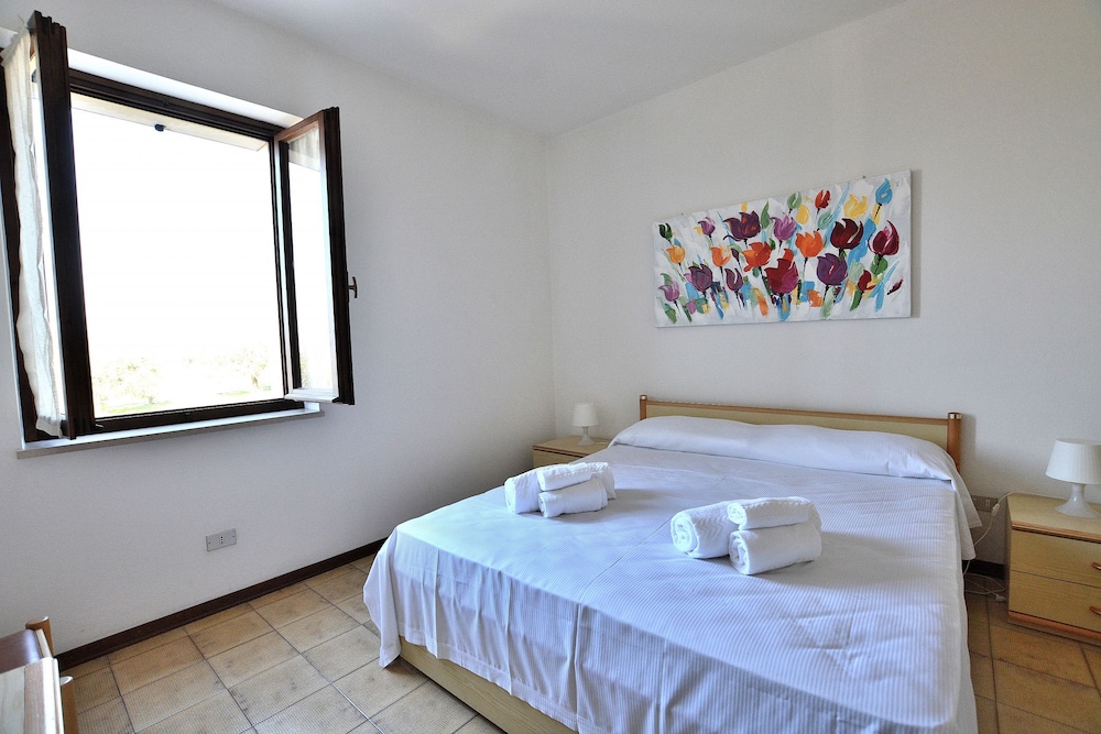 Apartment Rosa Bourbon With Pool en Lazise