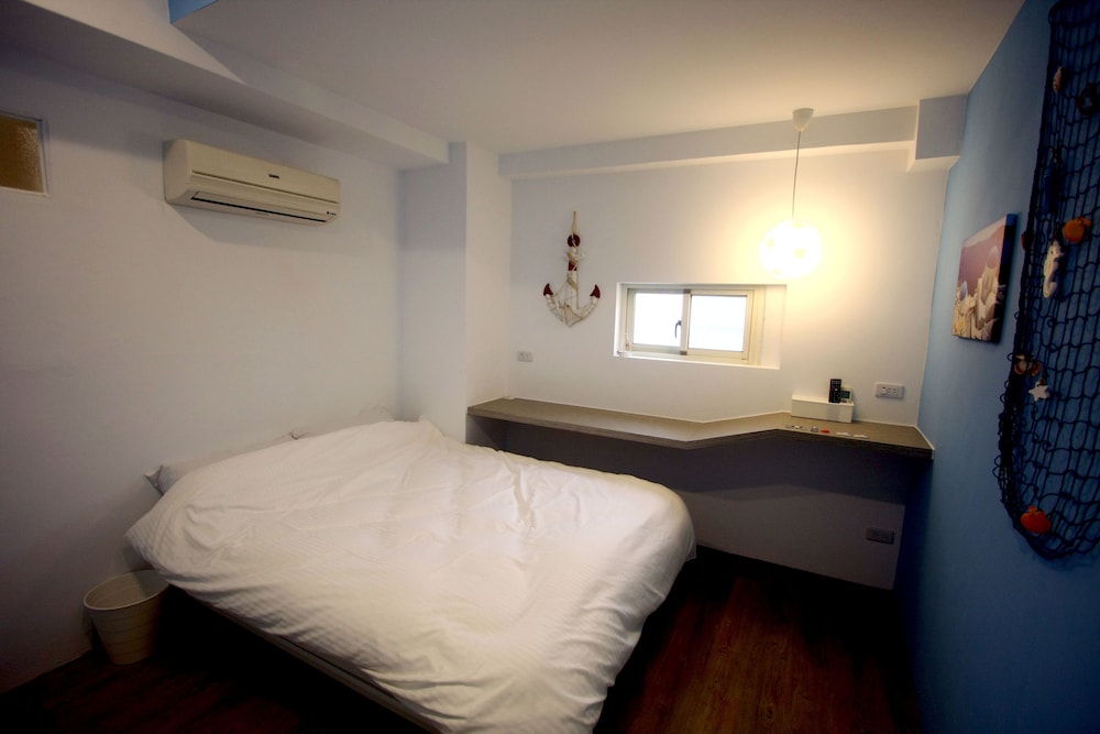 Rainbow Nest Hostel