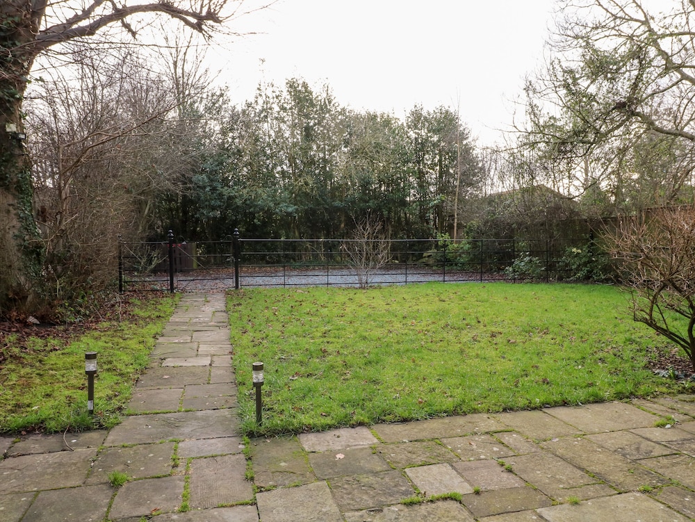 Gatehouse Croft