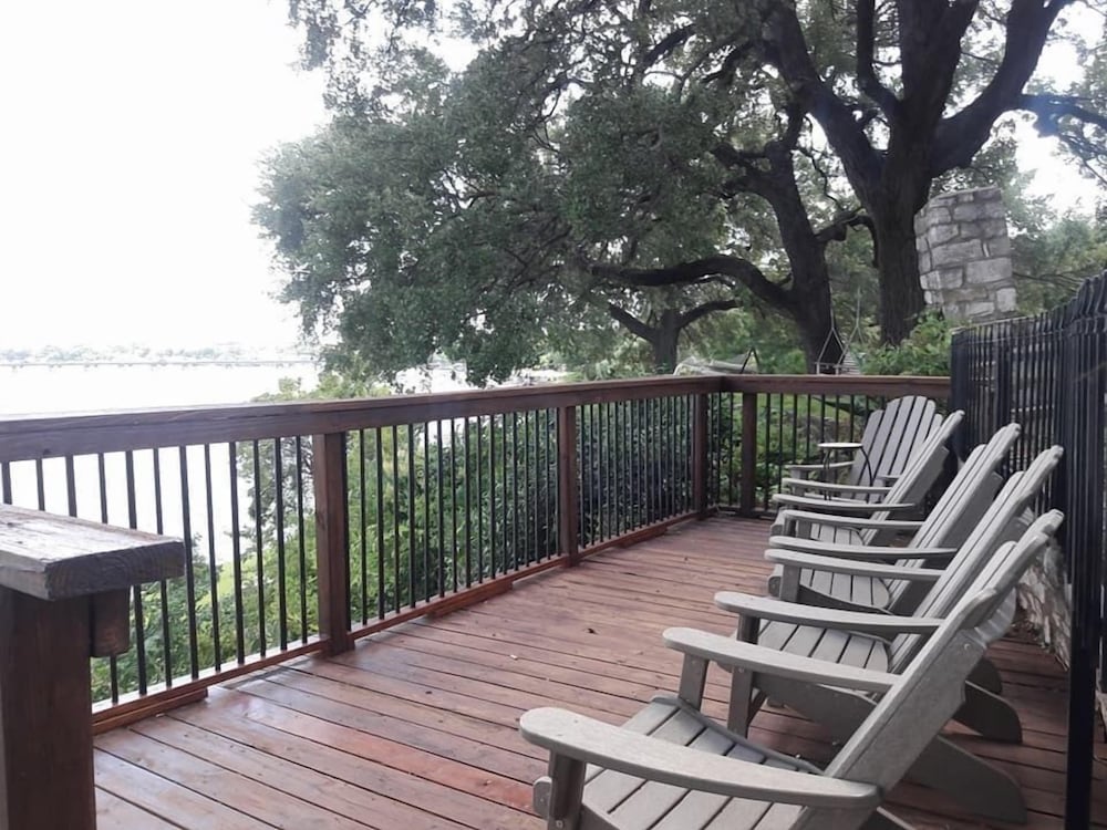 Captain's House On The Lake