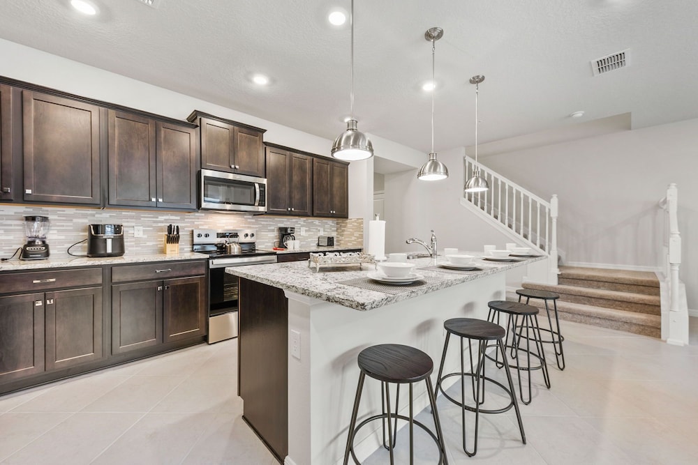 1264 Blue Island Drive