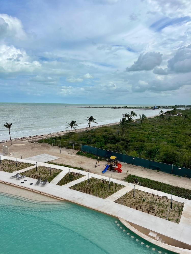 Penthouse Navela 405 Beachfront
