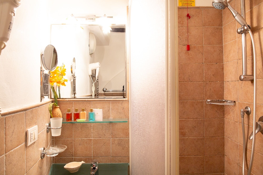 Via Del Santo photo 3