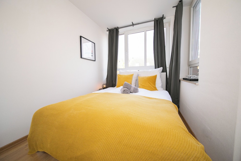 Favorite Stays - Neuss Furth