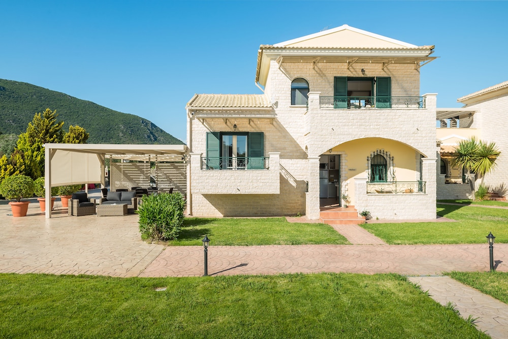 Villa Liostasi