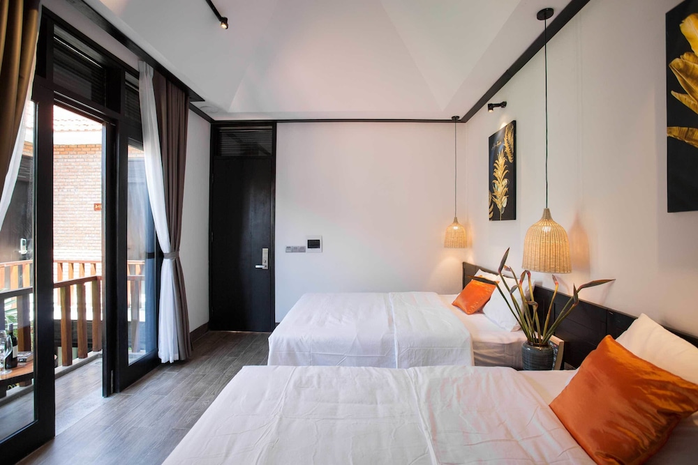 Mai Villa & Apartment view 5