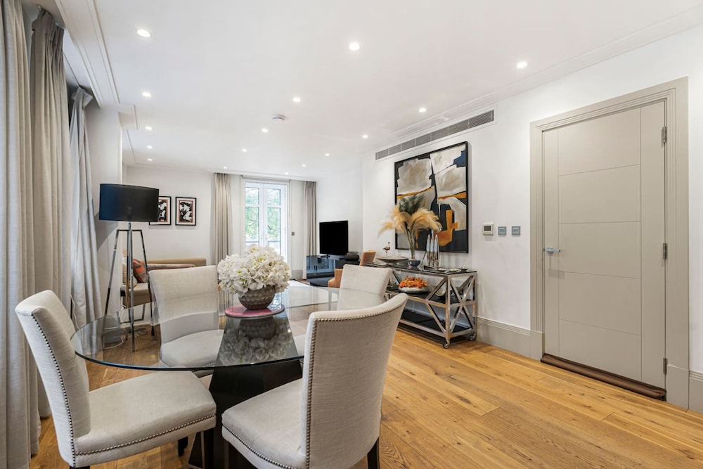 Luxury Park Lane Apartment - Opposite Hyde Park