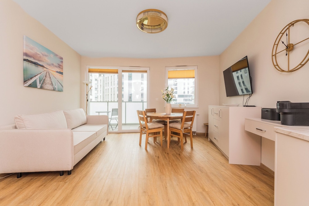 Horizon 29 by Grand Apartments