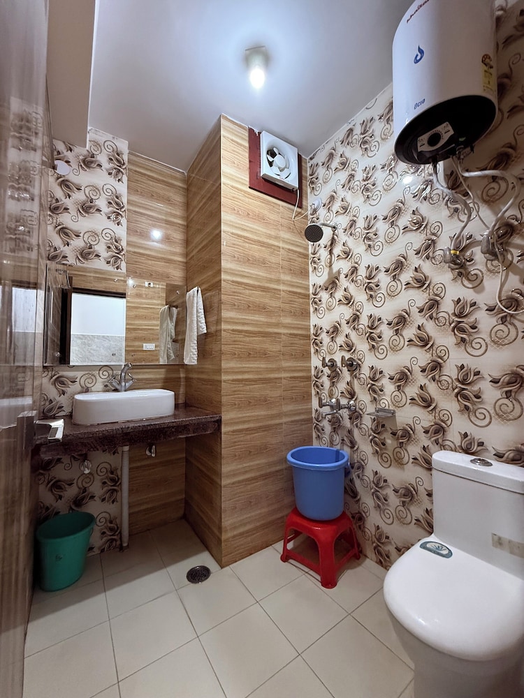 The Srishti Inn