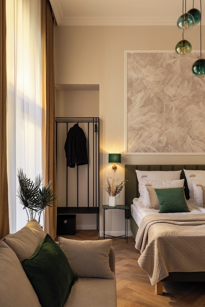OLD TOWN Charm & Chic by Downtown Apartments
