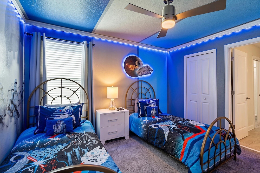 1194 Drop Lane