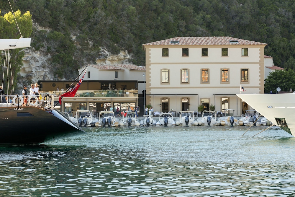 Hotel du Centre Nautique - Image 1