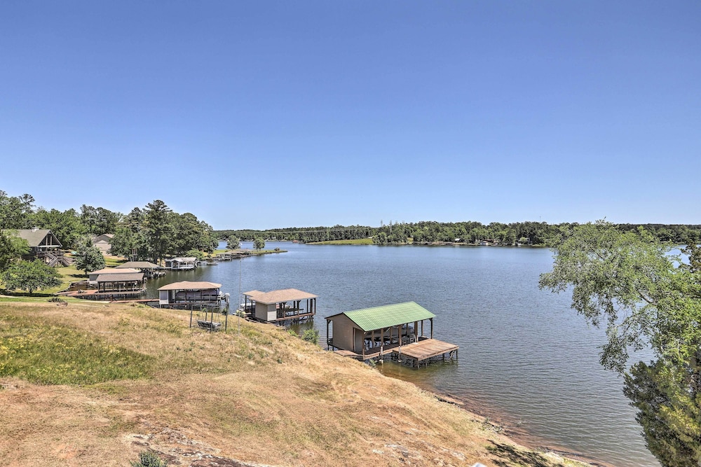 Milledgeville Vacations - House w/ Dock  Slide Situated on Lake Sinclair! - Property Image 2