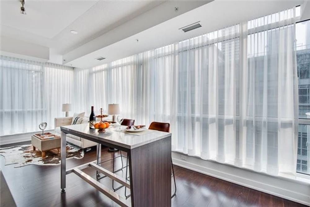 Luxury 2 BD + 2 WC in the heart of Entertainment District photo 5