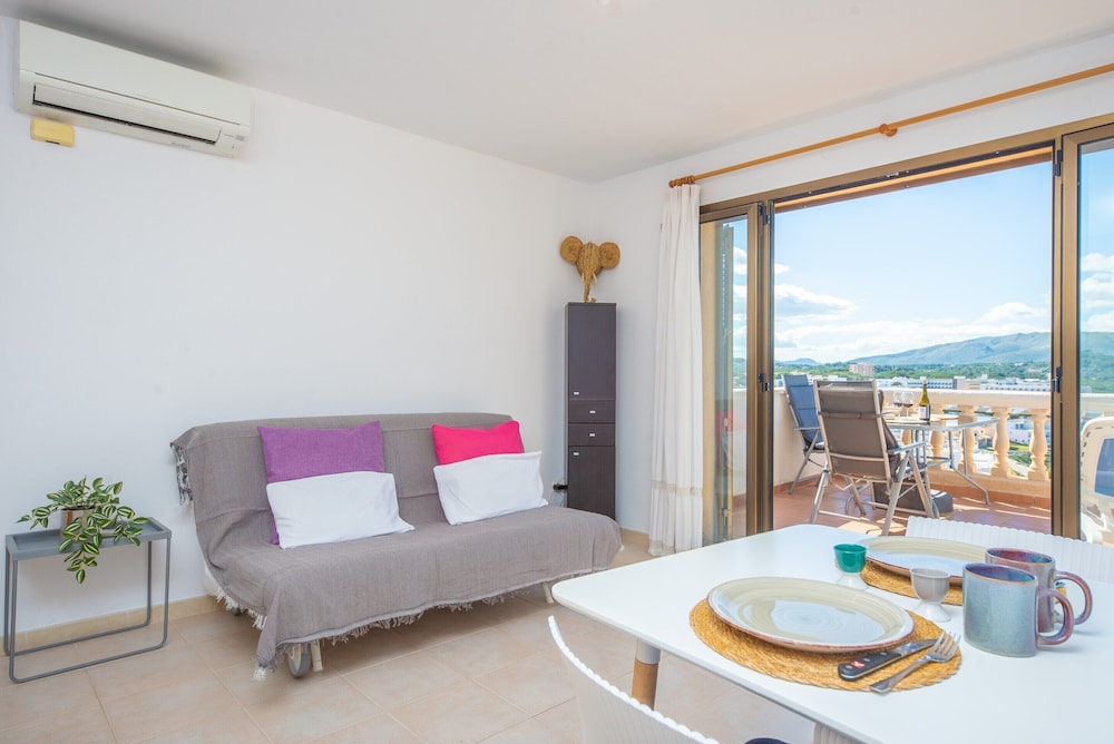 Perleta - Apartment In Cala Rajada. Free Wifi