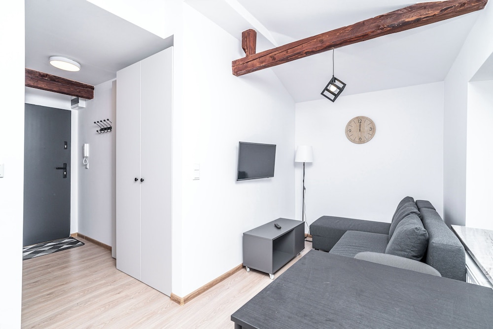 RentPlanet - Studio Olsza