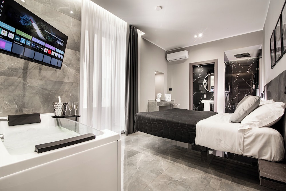 Karma6Rooms