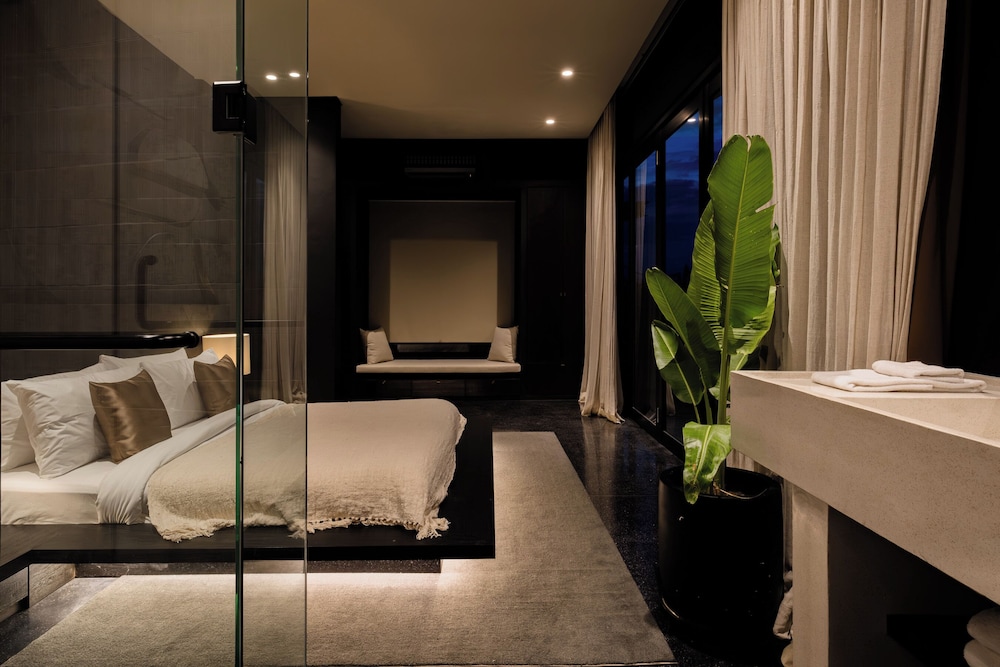 Villa Bōld x Gold At Bōld- Luxury Villas