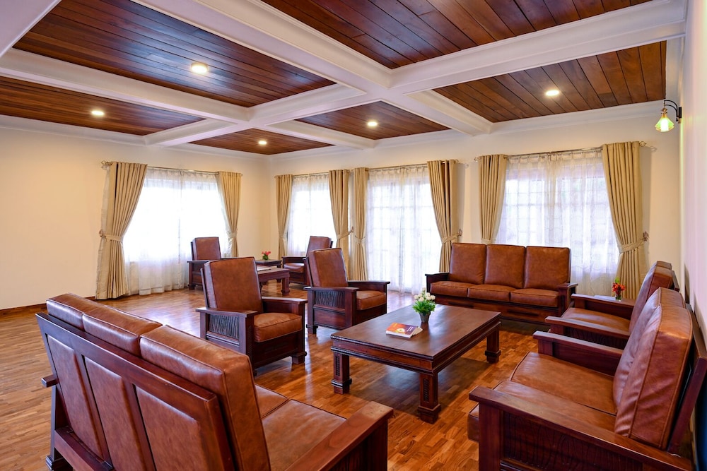 Petals Luxury Homestay