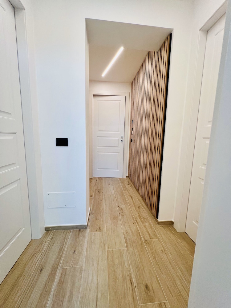 5 Terre hub suite