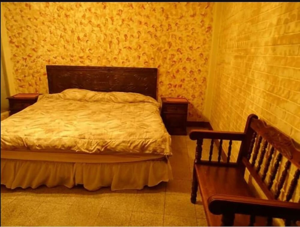 Panajachel Vacations - Hostal Abu - Hostel - Property Image 2