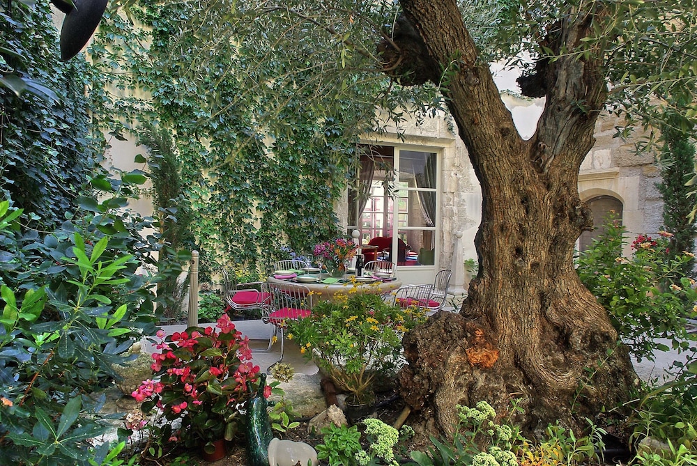 Palais Aoma, hôtel particulier de luxe en Provence photo 2