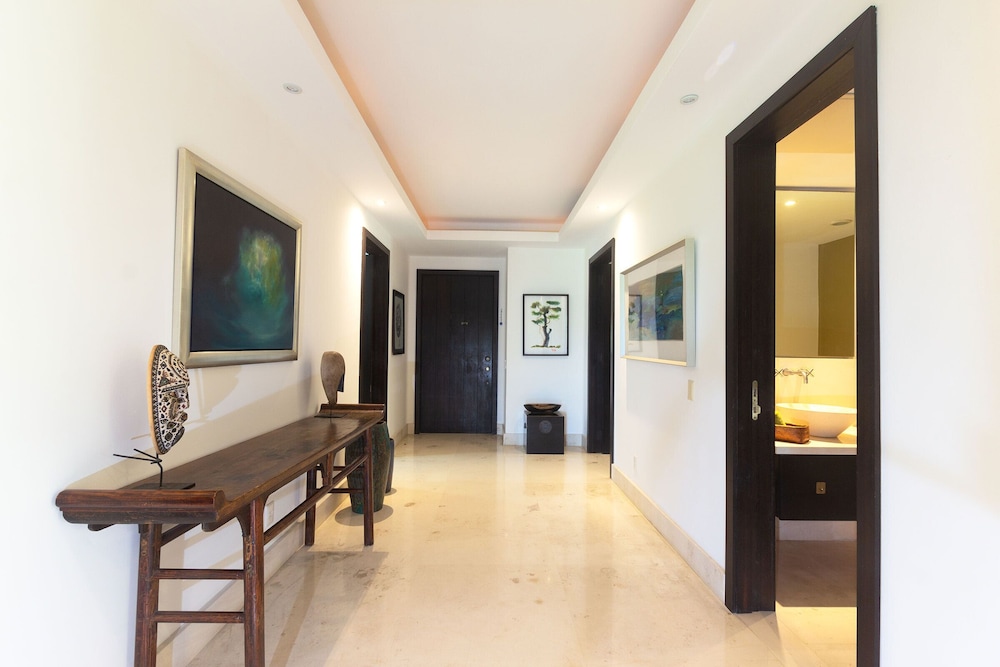 Perfect 4 Bedroom Condo view 2