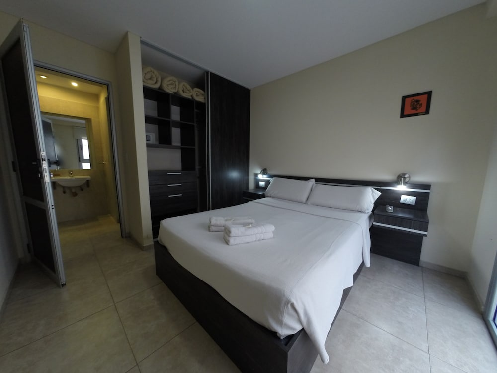 Nubes Apart Hotel