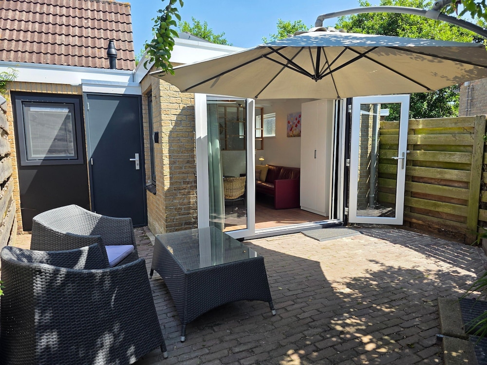 Charming and Cozy Furnished 2-person Studio Apartment