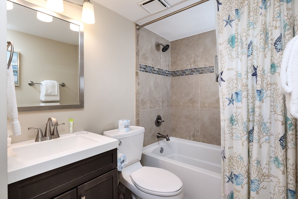 Gulfside 302 by Brooks and Shorey Resorts