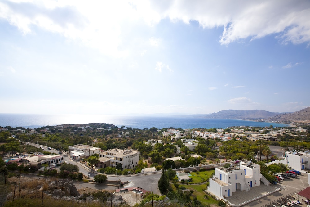 Hotel Lindos Nest - Image 1