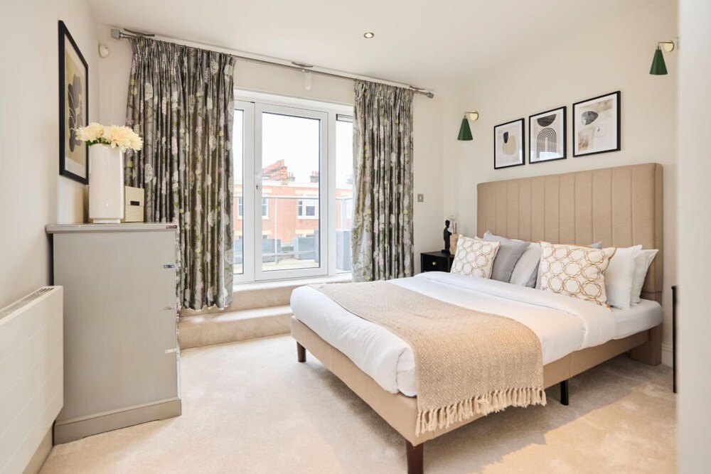 The Battersea Park Place - Amazing 2bdr Flat With Terrace